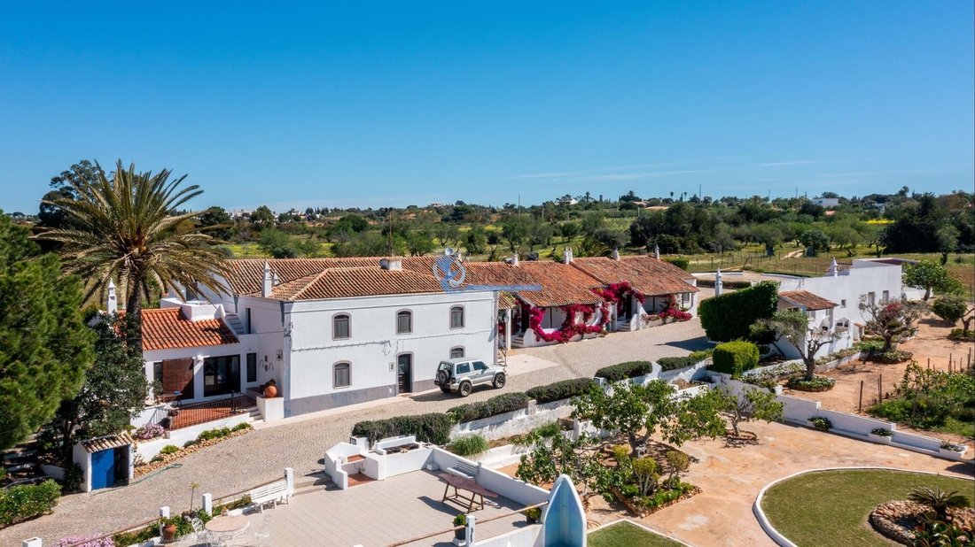 Farm Located Between Guia And Vale De Parra In In Albufeira, Algarve