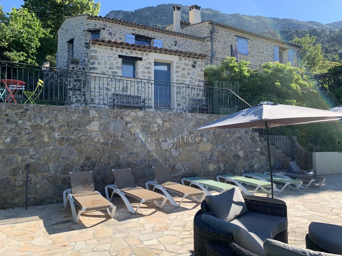 House in Tourette-du-Chateau, Provence-Alpes-Côte d'Azur, France 5 - 11065787