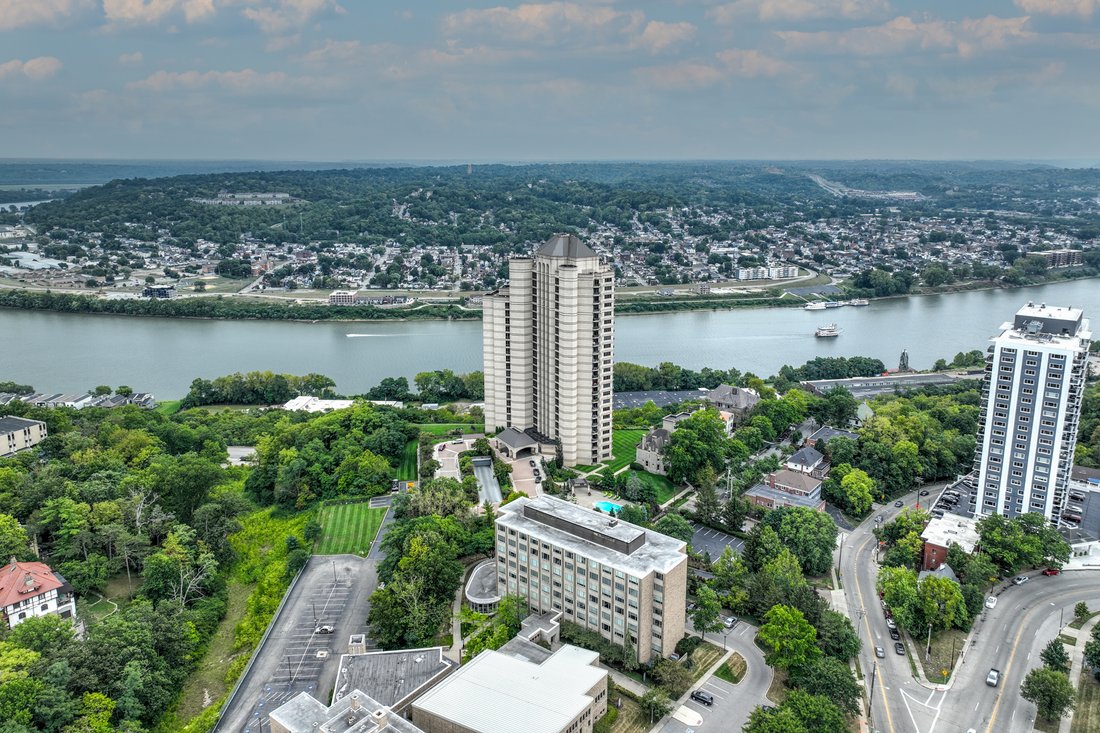 1201 Edgecliff Place 1112, Cincinnati, Oh In Cincinnati, Ohio, United