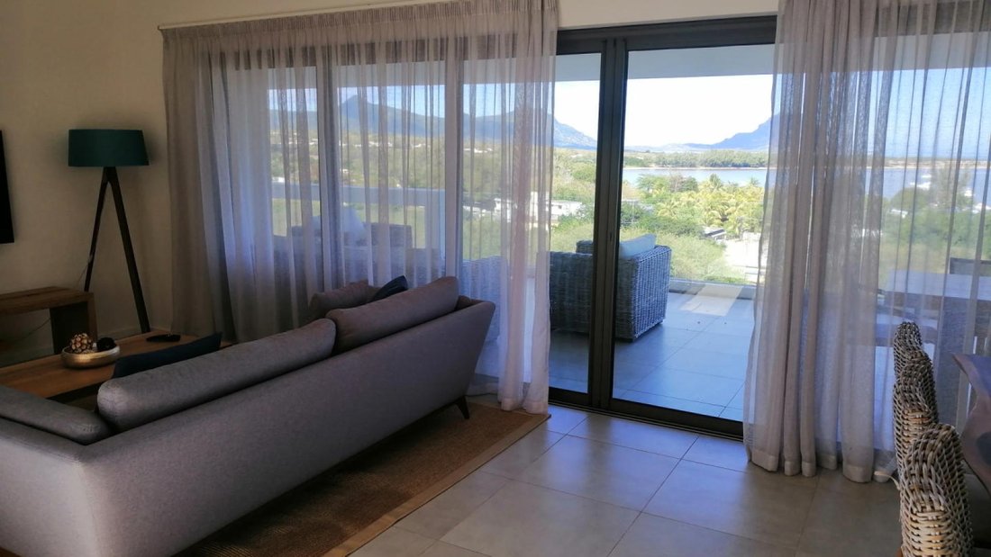 Apartment in Le Morne, Rivière Noire District, Mauritius 2 - 13287196