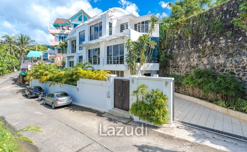 Villa in Pa Tong, Phuket, Thailand 1