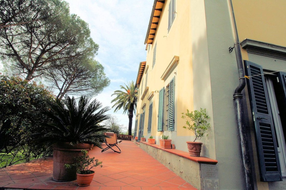 Villa in Uzzano, Tuscany, Italy 5 - 12745314