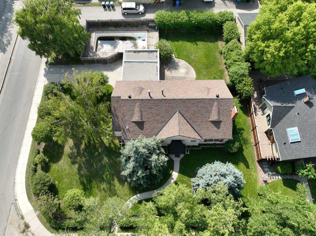 Iconic Upper Mt Royal Vintage Home In Calgary, Alberta, Canada For Sale