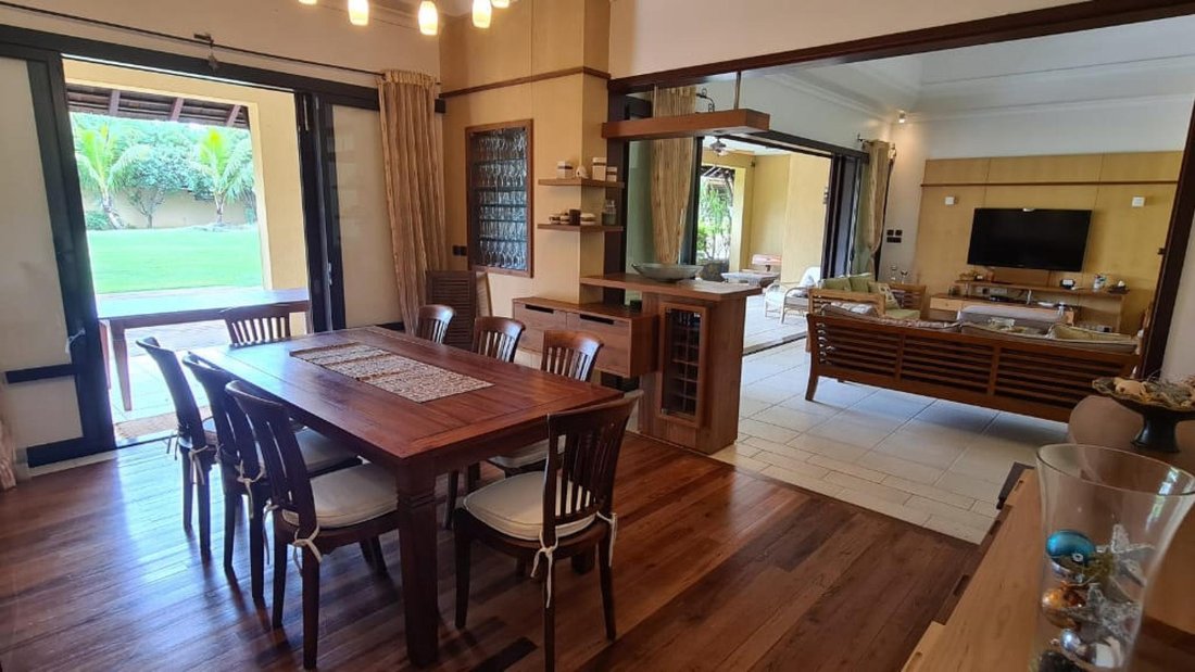 Huge Family House For Sale In In Tamarin, Rivière Noire District