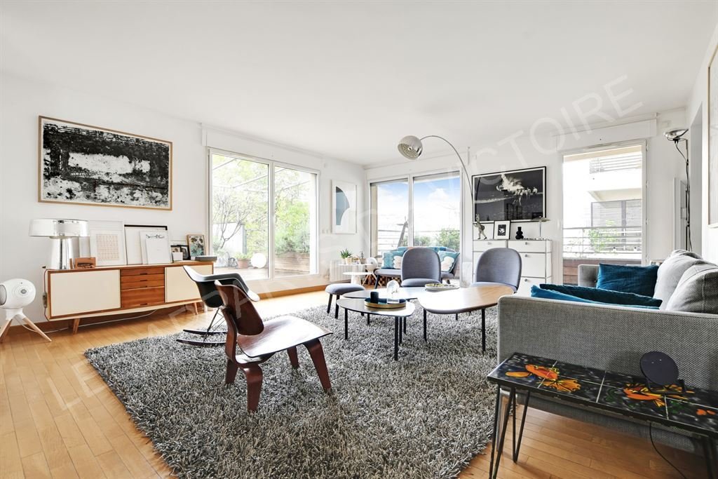 Apartment in Perouses, Paris, Ile-de-France 1 - 13287690