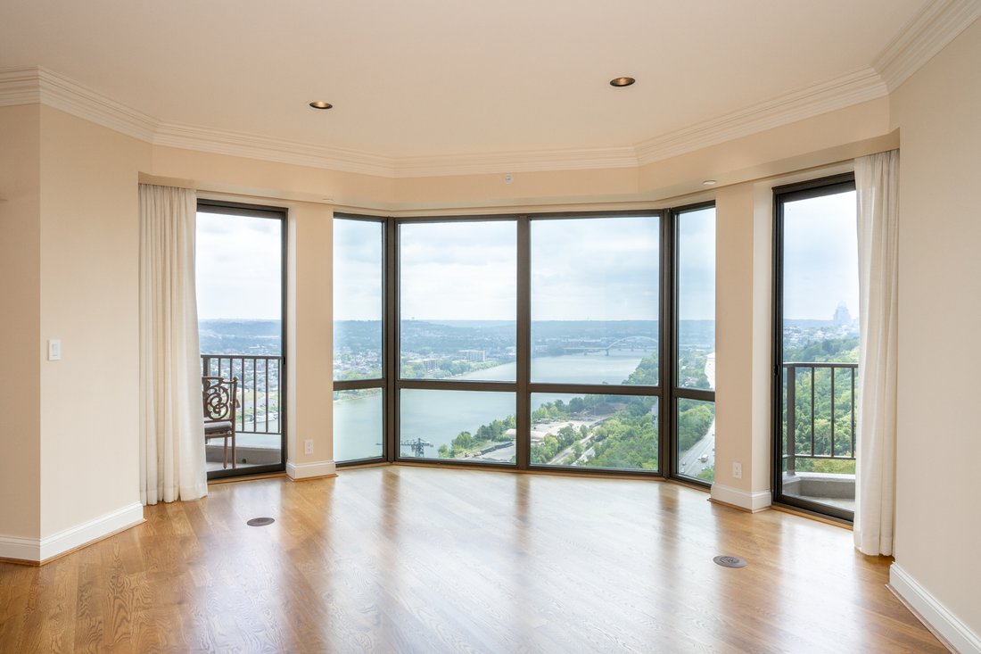 1201 Edgecliff Place 1112, Cincinnati, Oh In Cincinnati, Ohio, United