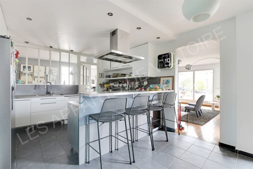 Apartment in Perouses, Paris, Ile-de-France 5 - 13287690