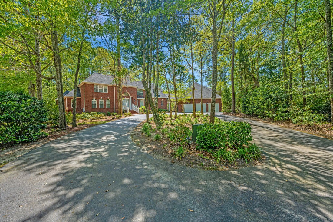 Stately Brick Home On A Beautiful In Goose Creek, South Carolina