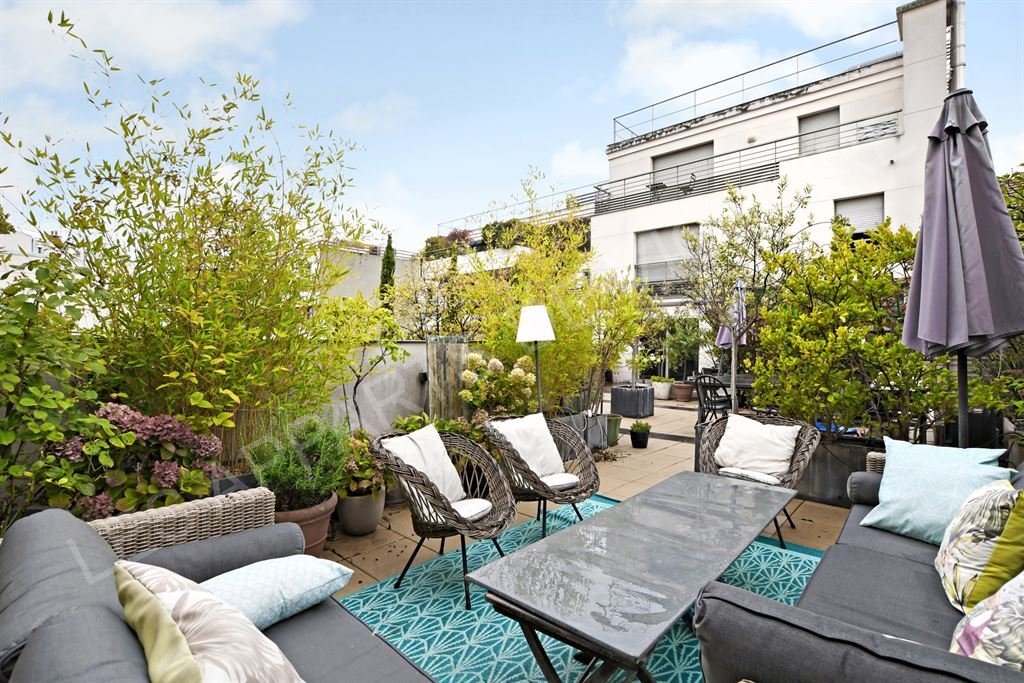 Apartment in Perouses, Paris, Ile-de-France 3 - 13287690