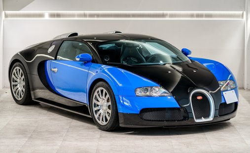 2007 Bugatti Veyron awd in Minato city, Japan 1