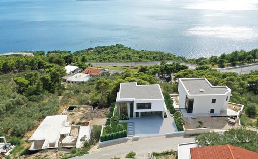 Villa in Brela, Split-Dalmatia County, Croatia 1