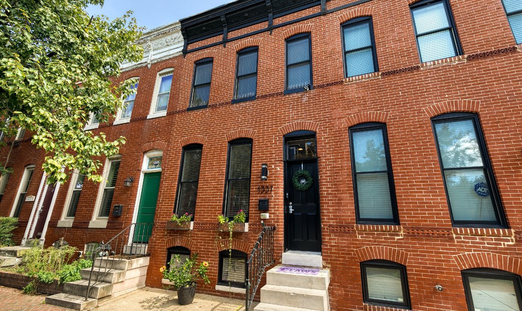 Federal Hill Historic District Townhome In Baltimore, Maryland, United