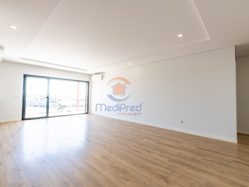 Apartment 4 Bedrooms Sale Montijo In Montijo, Portugal For Sale (13294250)