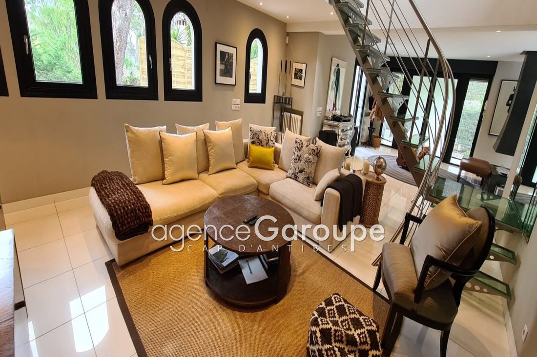 Villa a Antibes, Provenza-Alpi-Costa Azzurra, Francia 4 - 13291197