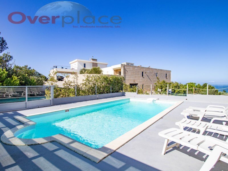 House 4 Bedrooms Sale Lourinhã In Lourinhã, Lisbon, Portugal For Sale