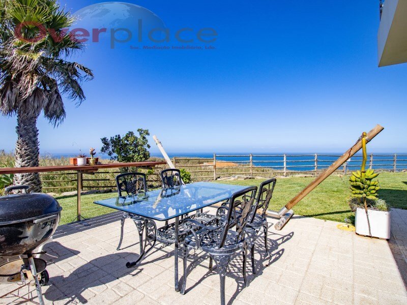 House 4 Bedrooms Sale Lourinhã In Lourinhã, Lisbon, Portugal For Sale