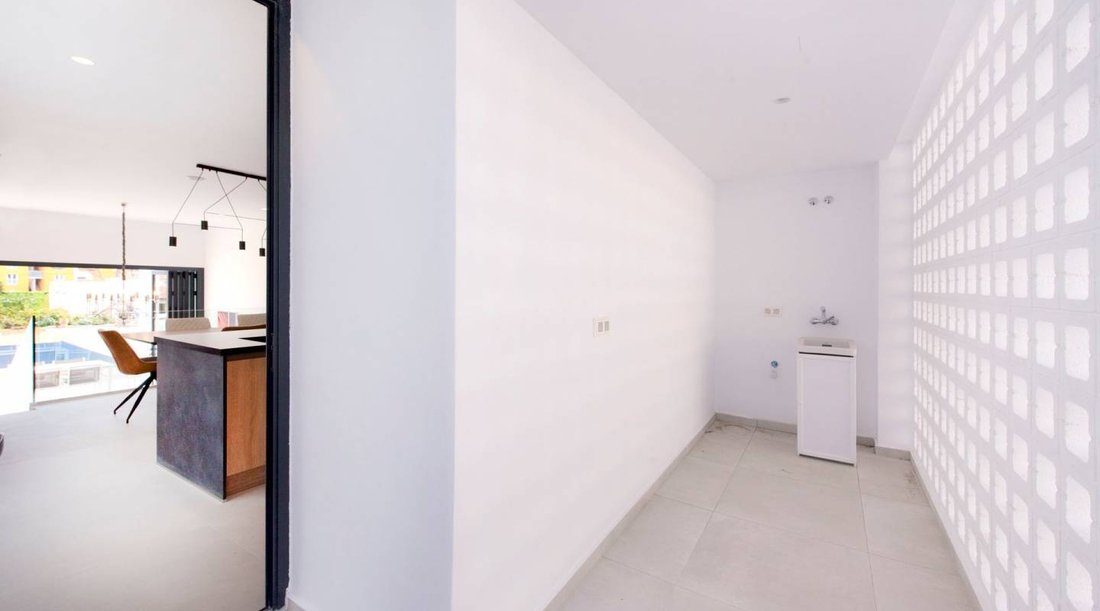 Albir Villa In Albir, Spain For Sale (13286051)