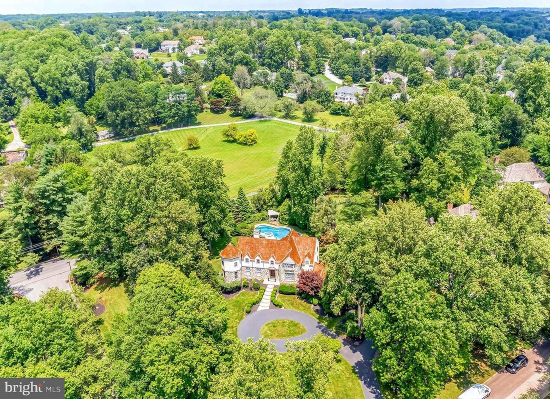 Estate In Springton Point In Newtown Square, Pa, United States