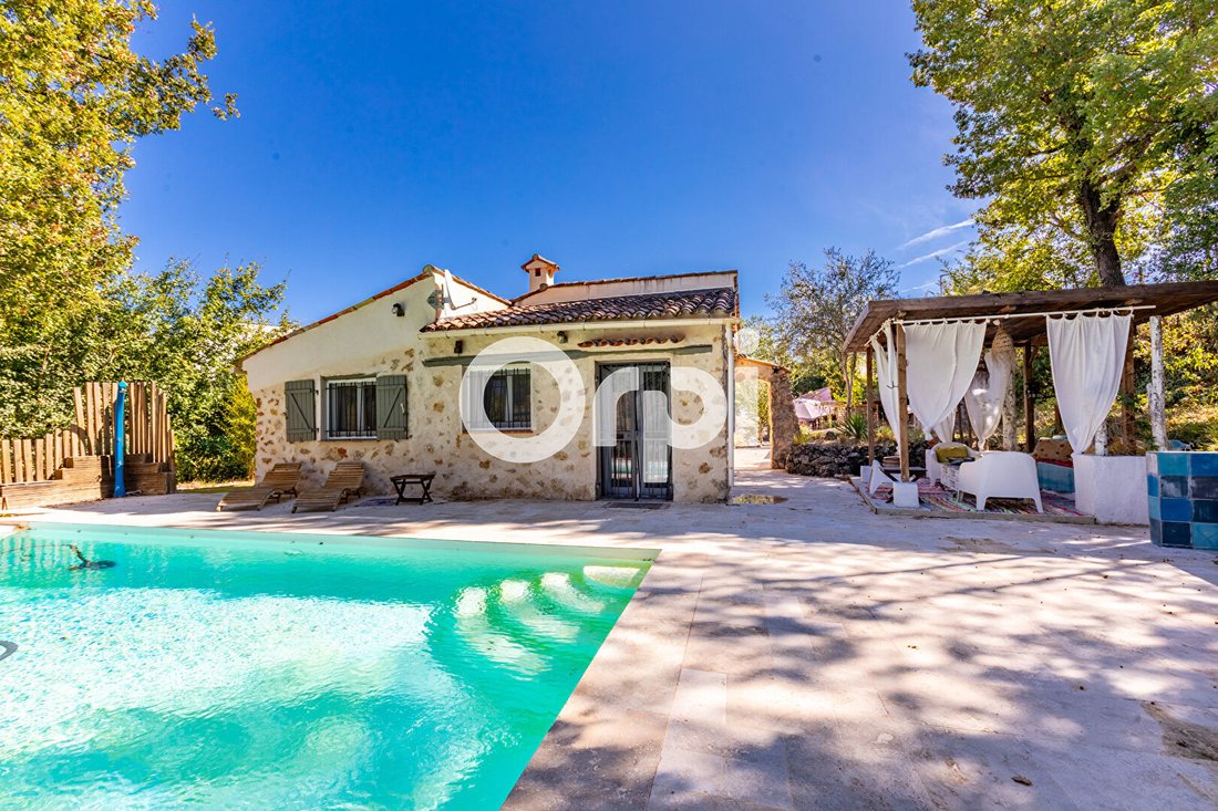 House in Bagnols-en-Forêt, Provence-Alpes-Côte d'Azur, France 1 - 13294620