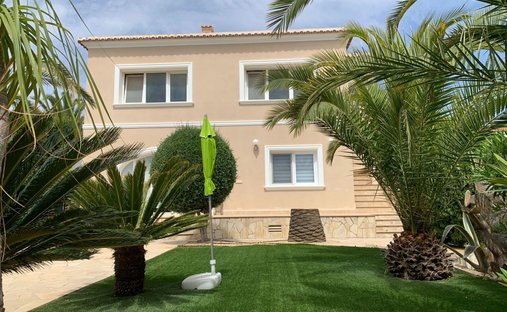 Chalet in Calp, Land Valencia, Spanien 1