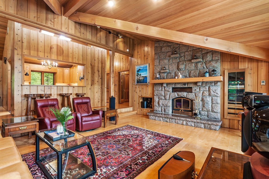 Stunning Go Home Lake Cottage In Mac Tier, Ontario, Canada For Sale