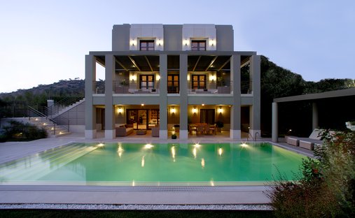 Villa in Vouliagmeni, Attika, Griechenland 1