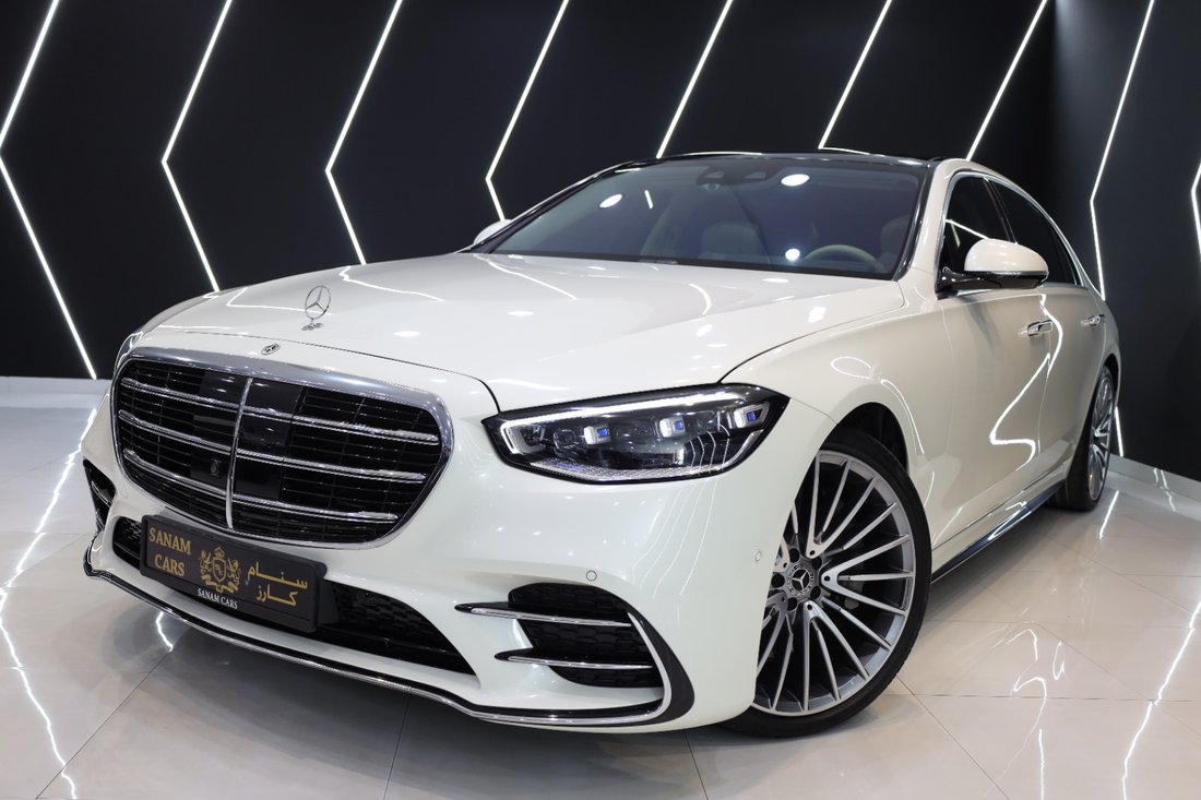Sedan in Dubai, Dubai, United Arab Emirates 3 - 13295356