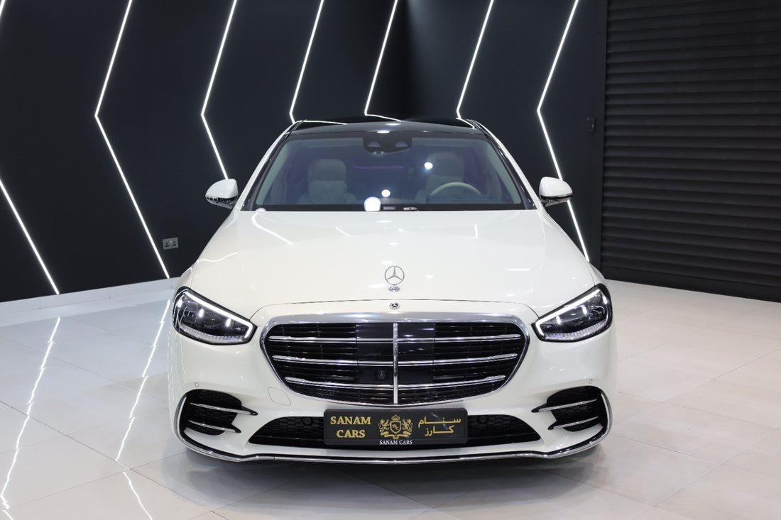 Sedan in Dubai, Dubai, United Arab Emirates 2 - 13295356
