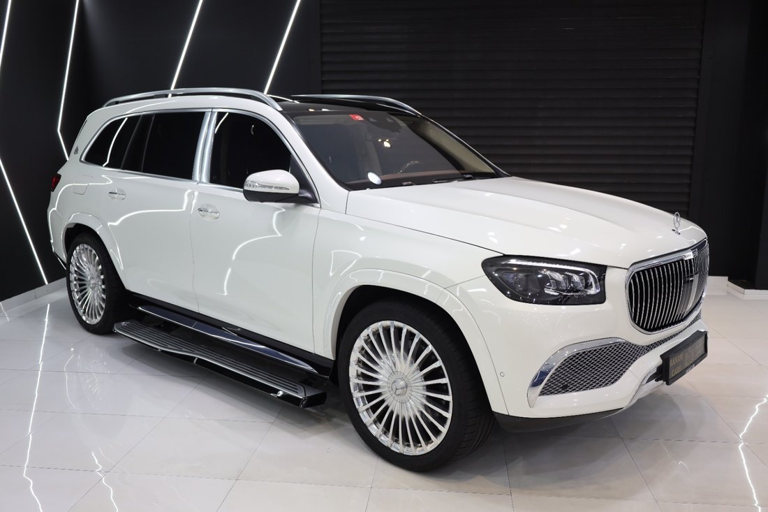 Suv in Dubai, Dubai, United Arab Emirates 4 - 13295376