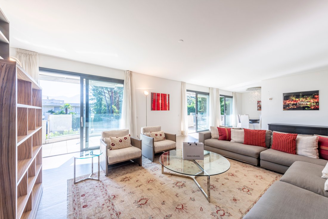 Penthouse in Lugano, Ticino, Switzerland 2 - 13295381