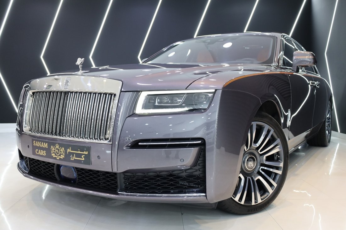 Sedan in Dubai, Dubai, United Arab Emirates 3 - 13295378