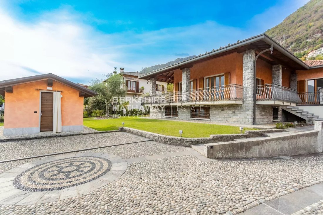 Spacious Single Villa With Garden In Tremezzina Lake Como
