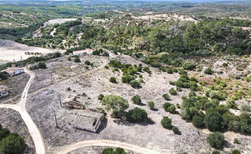 Land in Bordeira, Algarve, Portugal 1