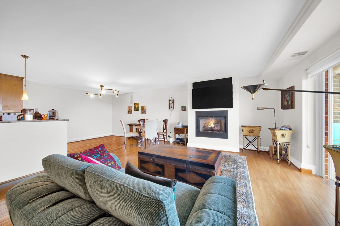 Birmingham In Birmingham, Michigan, United States For Sale (13300150)