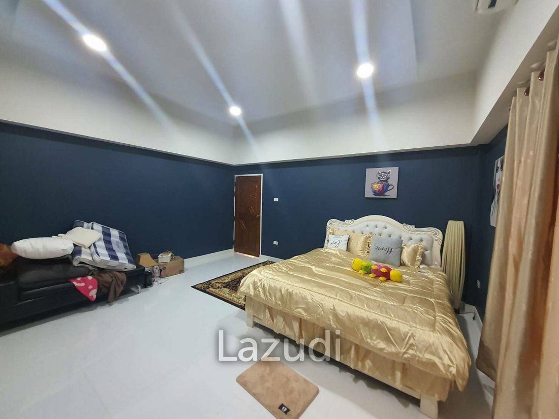 Villa in Pattaya City, Chon Buri, Thailand 2 - 13299613