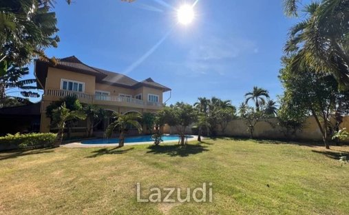 Villa a Pattaya, Provincia di Chonburi, Thailandia 1