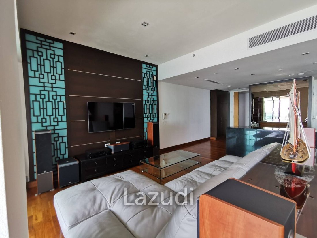 Apartment in Bang Phong Phang, Krung Thep Maha Nakhon, Thailand 3 - 13300479