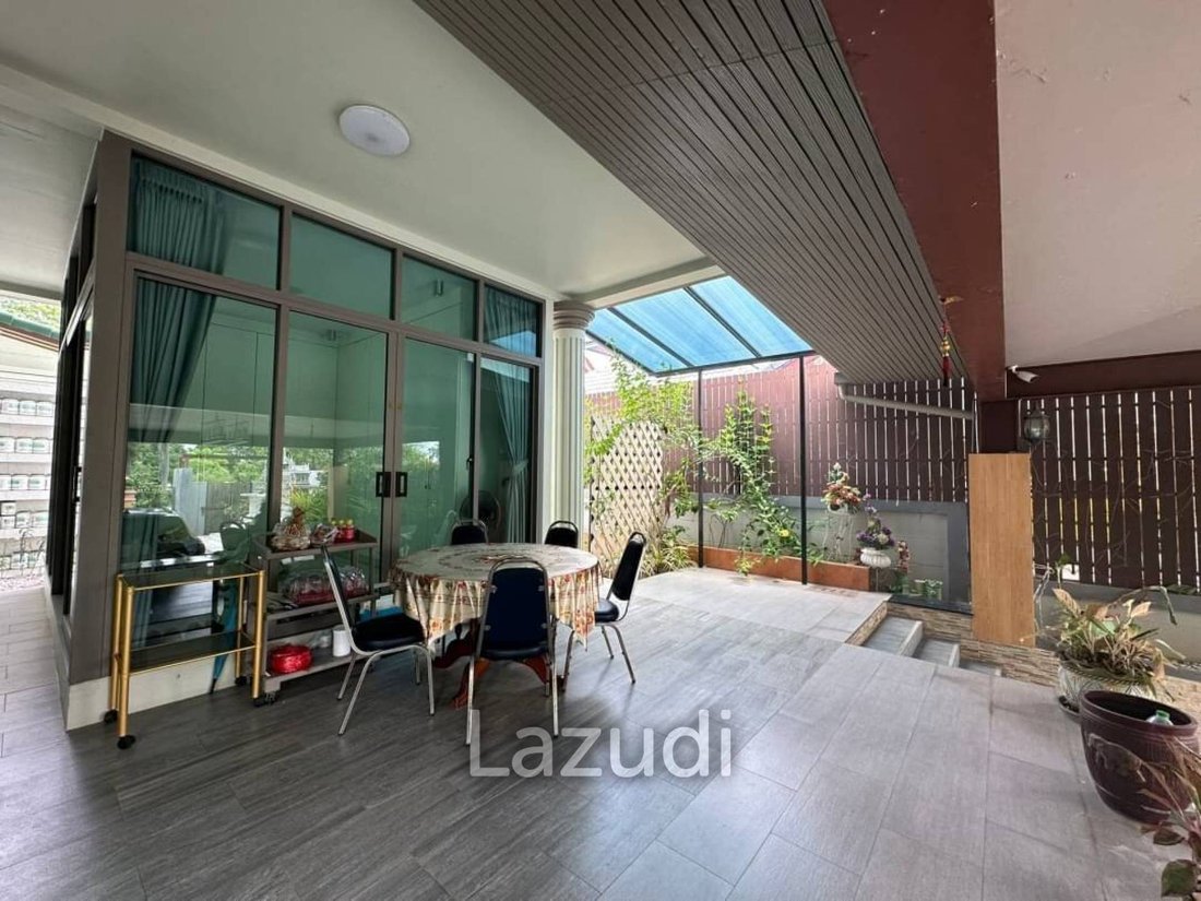Villa in Pattaya City, Chon Buri, Thailand 2 - 13300472