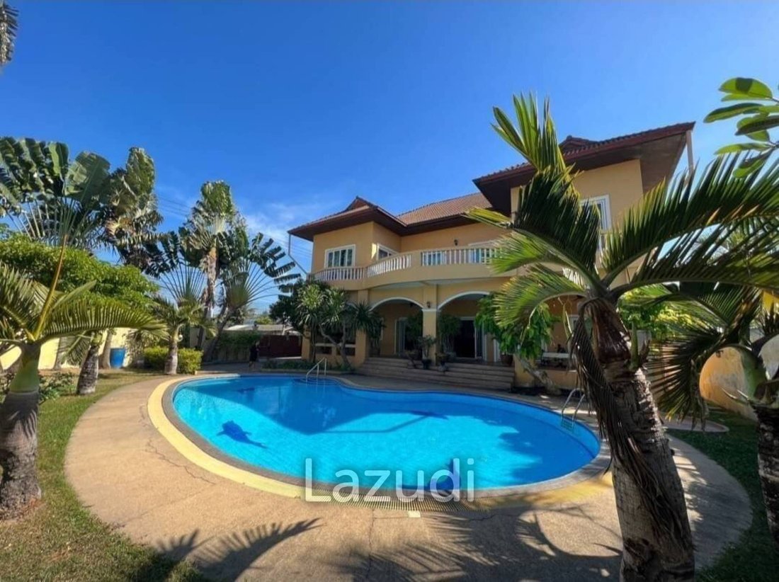 Villa in Pattaya City, Chon Buri, Thailand 2 - 13300475