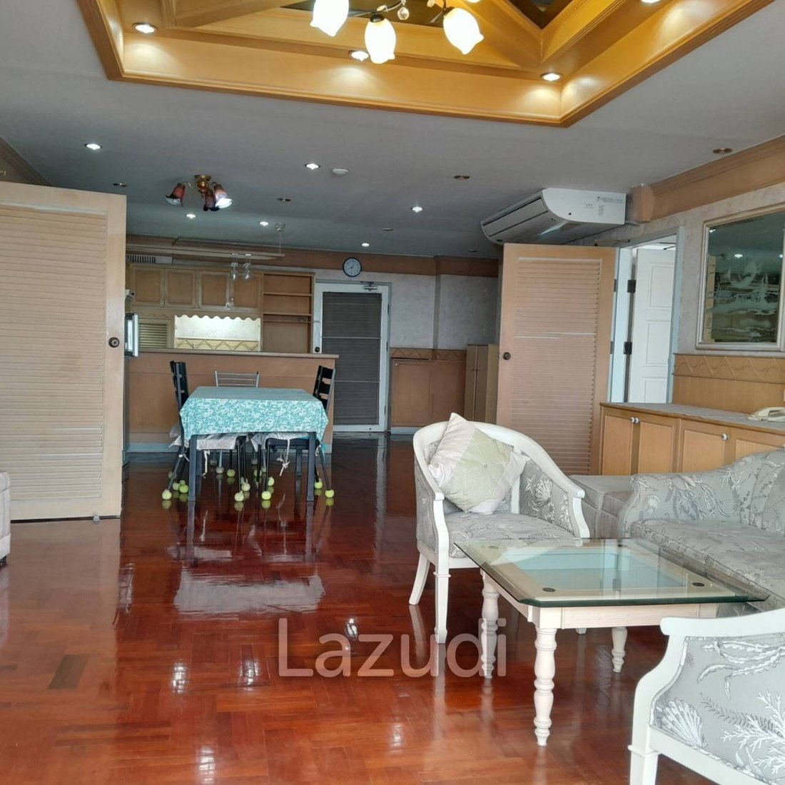 Apartment in Pattaya City, Chon Buri, Thailand 1 - 13300317