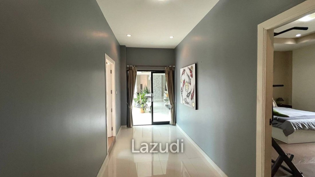 Villa in Pong, Chon Buri, Thailand 5 - 13300109