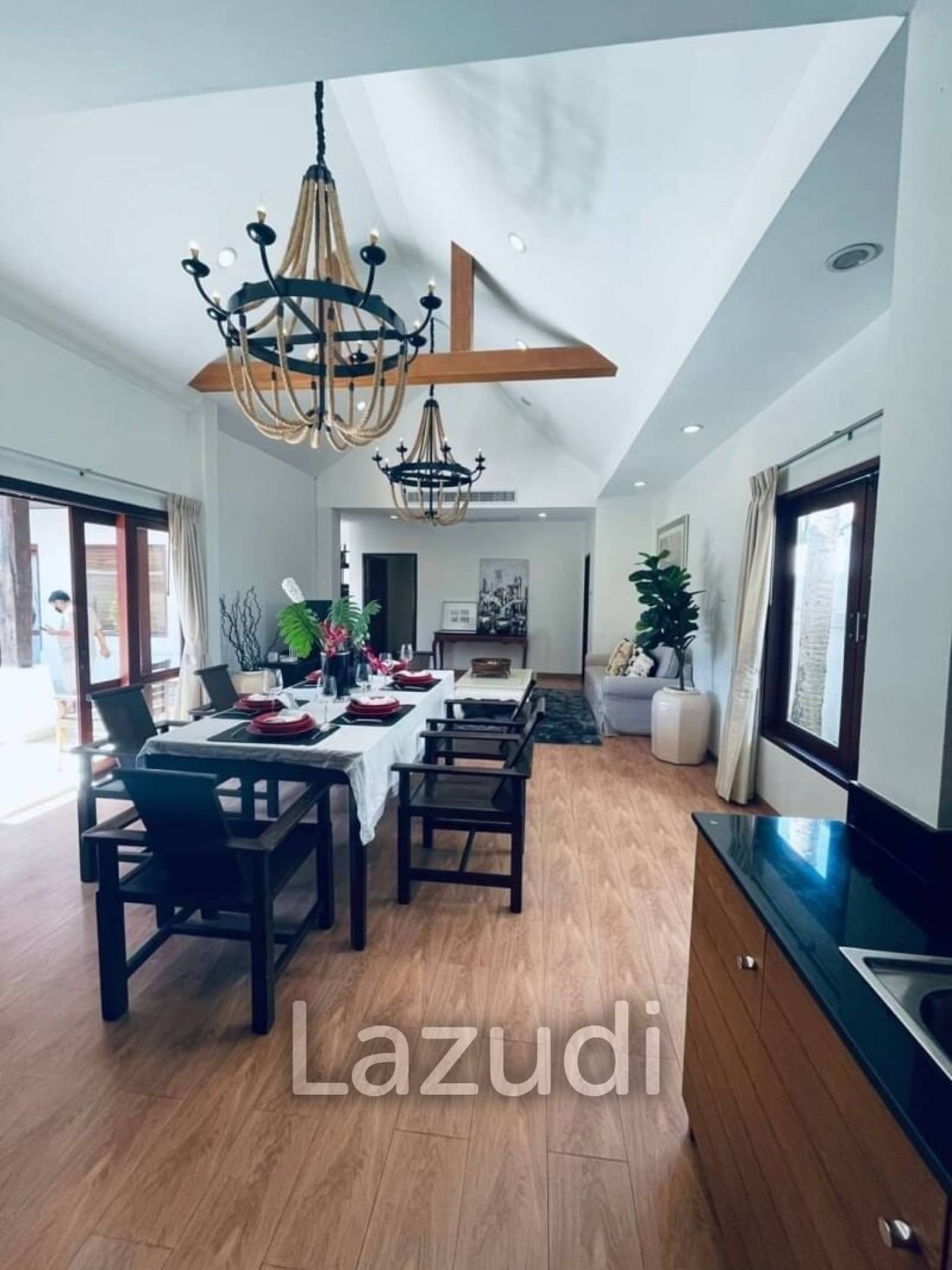 Villa in Pattaya City, Chon Buri, Thailand 5 - 13300156