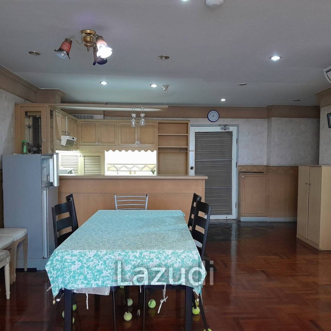 Apartment in Pattaya City, Chon Buri, Thailand 4 - 13300317