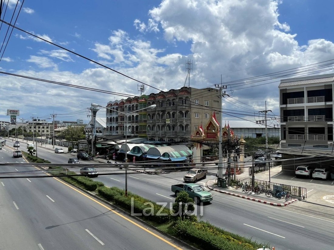 House in Tha Sai, Samut Sakhon, Thailand 5 - 13299632