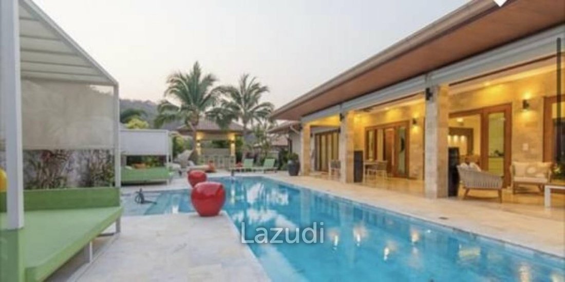 Villa in Sam Roi Yot, Prachuap Khiri Khan, Thailand 1 - 13298265