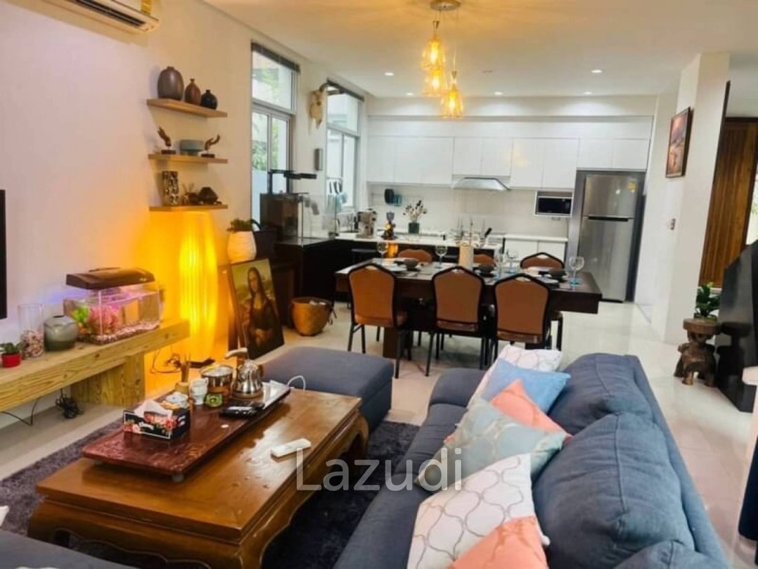 Villa in Pattaya City, Chon Buri, Thailand 4 - 13300324