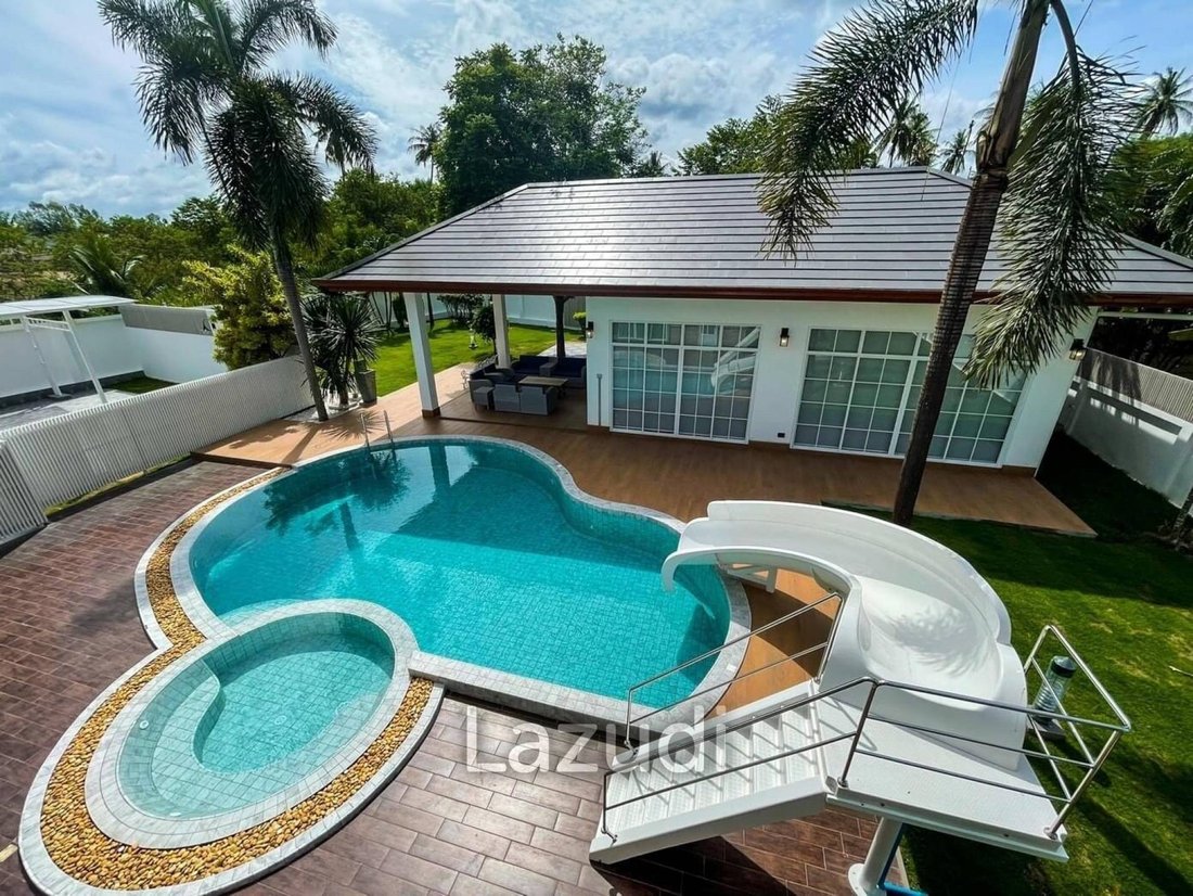 Villa in Pattaya City, Chon Buri, Thailand 2 - 13300116