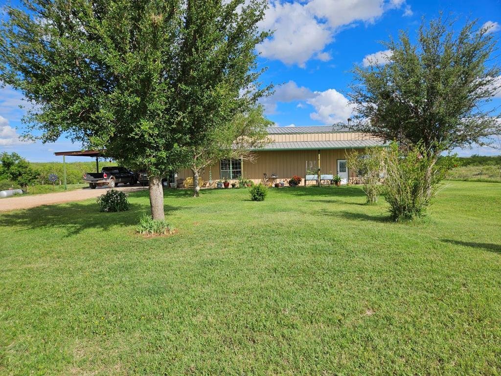 3 Bedrooms Single Family Detached In Bronte, Texas, United States For Sale (12973317)