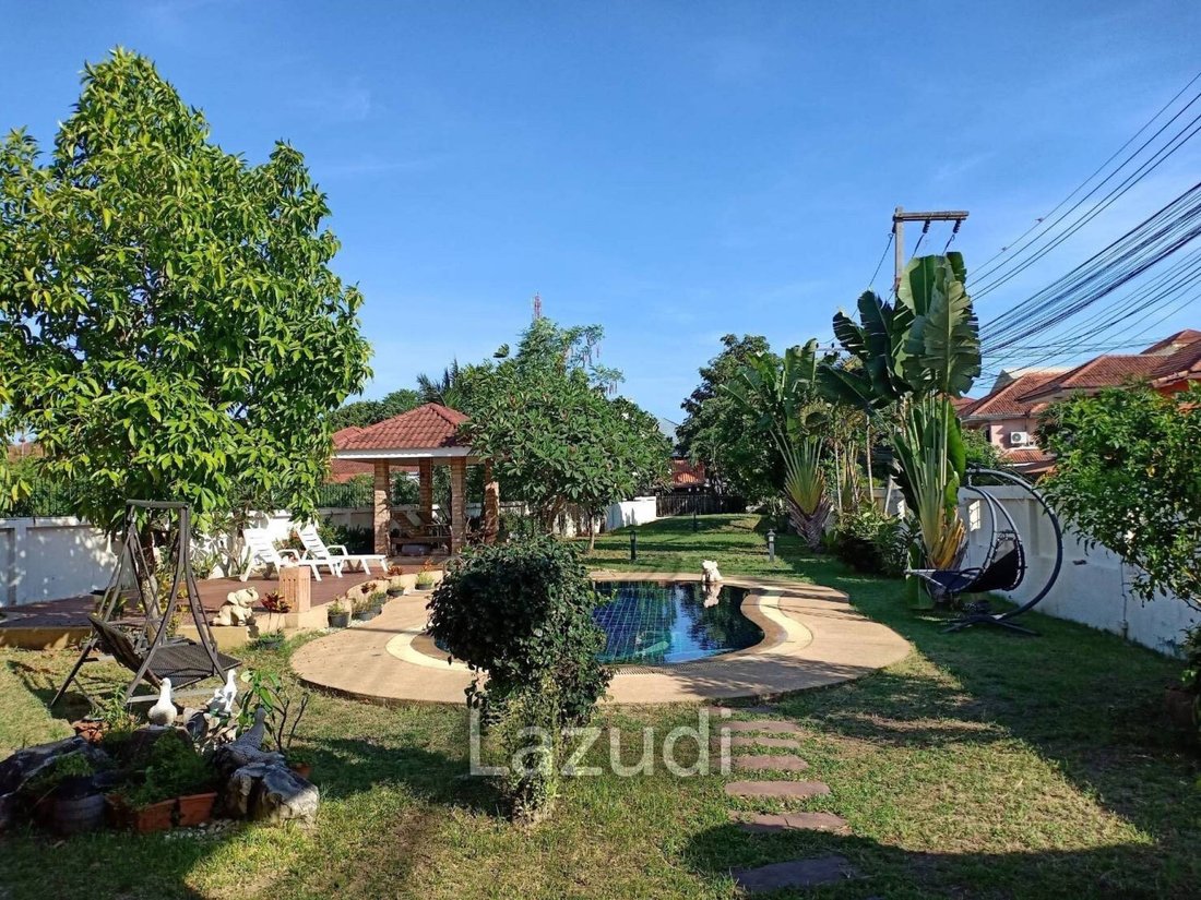 Villa in Pattaya City, Chon Buri, Thailand 3 - 13300110