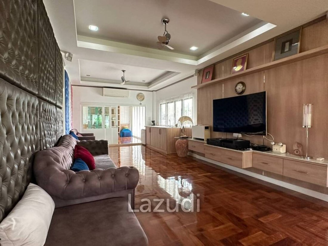 Villa in Pattaya City, Chon Buri, Thailand 3 - 13300472
